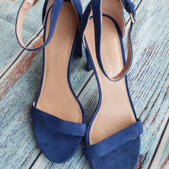 Stuart Weitzman Nearlynude Block-Heel Suede Sandals - Picture 1 of 7